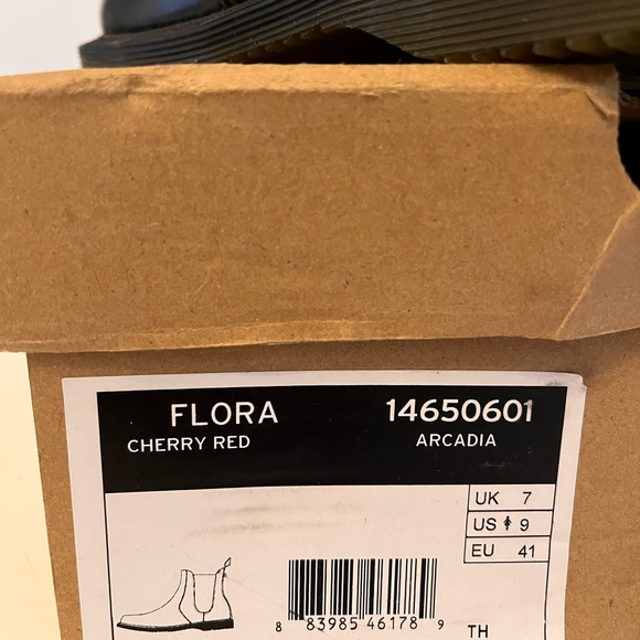 Dr Martens flora Chelsea Boots - Picture 5 of 9